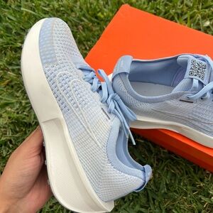 Nike Women's Light Blue Knit Running Sneakers